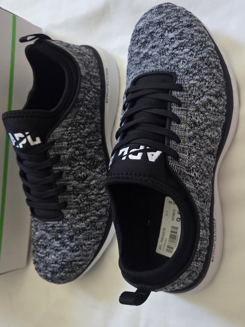 APL Womens TechLoom Phantom Knit Athletic Sneakers - Black/White With BOX